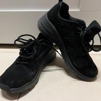 Skechers Memory Foam Nere