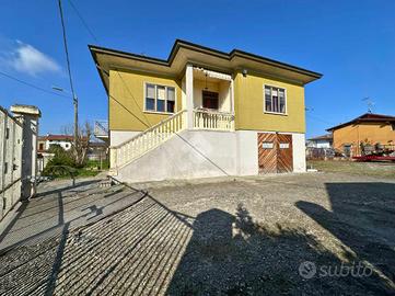 CASA INDIPENDENTE A RONSECCO