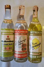 Tre Bottiglie da collezione di vodka anni 90