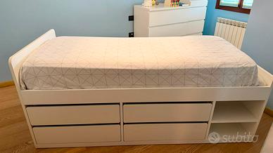 Letto Ikea con cassetti