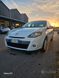 Renault Clio 1.2 16V 5 porte Luxe