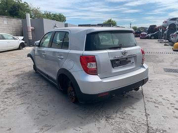 Toyota Land Cruiser anno 2009 per ricambi