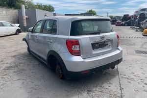 Toyota Land Cruiser anno 2009 per ricambi