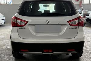 Suzuki s-cross station wagon
