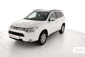 Mitsubishi Outlander 2.2 DI-D 2WD Intense