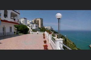 Appartamenti a picco sul mare