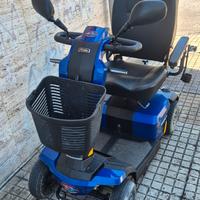 scooter elettrico 4 ruote ideale x anziani e disab