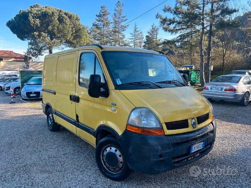 Renault Master Autocarro Veicoli commerciali In vendita a Arezzo