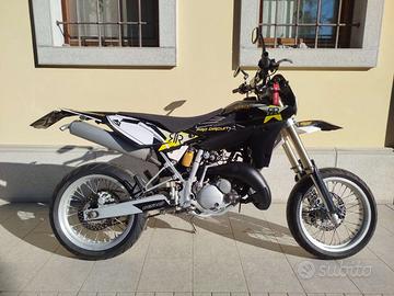 Husqvarna SM 125 2t - FULL OPTIONAL, FULL RIPOTENZ