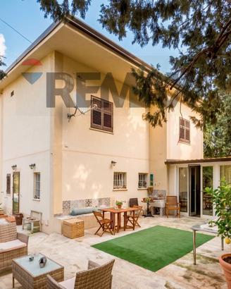 Porzione di villa - Altavilla Milicia