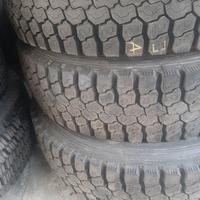 295 80 22.5 triangle