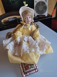 bambola little Miss Muffet Edwin M. Knowles 