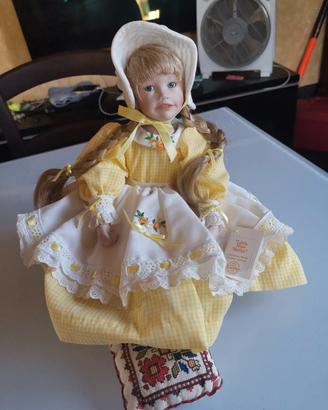 bambola little Miss Muffet Edwin M. Knowles 