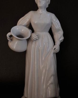 statua in ceramica firmata 