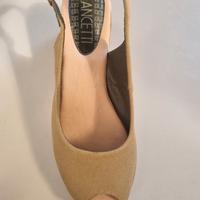 sandalo in tessuto con zeppa