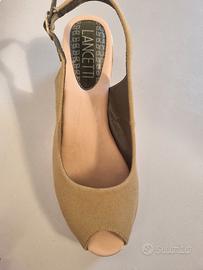 sandalo in tessuto con zeppa