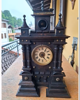 ANTICO OROLOGIO A CUCU' DA TAVOLO