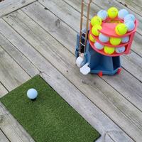 Dispenser automatico di palline da golf. Funziona 