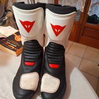 Scarponi da moto dainese nexus out