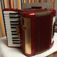 fisarmonica Scandalli 32 bassi