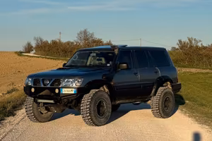 Nissan Patrol GR Y61