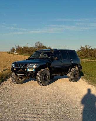 Nissan Patrol GR Y61