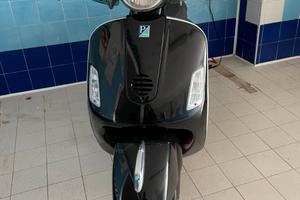 Vespa granturismo 200cc