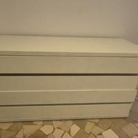 Cassettiera camera da letto