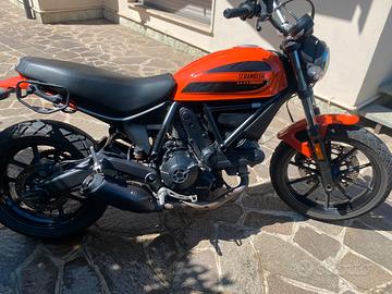 Ducati Scrambler 400 del 2019