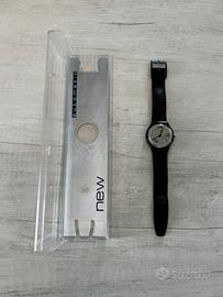 SWATCH BLACK MOTION AUTOMATICO SAB 100