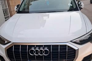 AUDI Q3 BUSINNES ADVANCE 