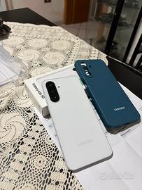 Galaxy A 26  5G 8/256 Gb bianco 150€