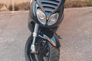 Piaggio nrg mc2 - 50 cc a liquido