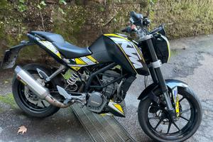 KTM Duke 125 - 2011