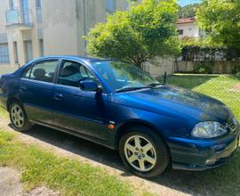 Toyota Avensis 1.6 Berlina Benzina 81 Kw 2002