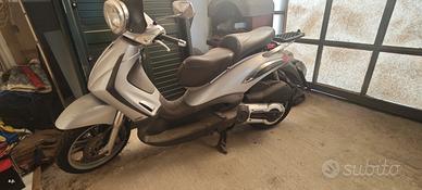 Piaggio Beverly 500 i.e.
