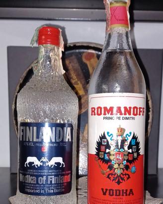 COPPIA RARE VODKA FINLANDIA E ROMANOFF ANNI 70/80