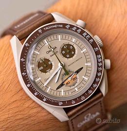Omega Swatch marrone