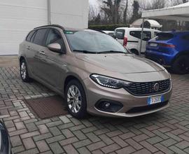 FIAT Tipo 1.6 Mjt S&S SW Lounge