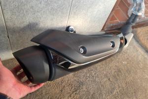 Scarico originale YAMAHA TMAX 560 20"-24" 