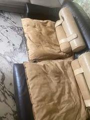 Divano in pelle pregiata con seduta regolabile