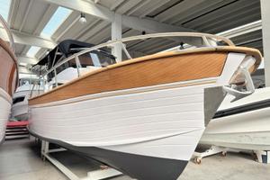 MIMI' LIBECCIO 8.5 CABIN