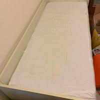 Letto singolo con brandina a scomparsa