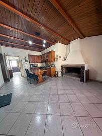 Casa campidanese con  cortile