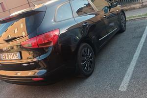 . Kia ceed sw