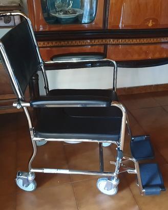 sedia a rotelle nuova a 150€i 