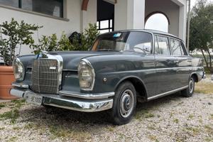 Mercedes 220 SEB (1960)