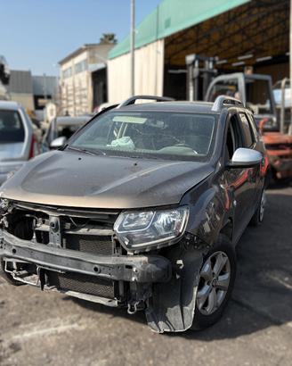 DACIA DUSTER 1.6 B-GPL - ANNO 2019 - PER RICAMBI