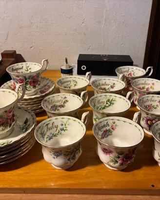 Set 12 Mesi Royal Albert Flower of the Month