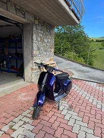 Vespa 50 Special
